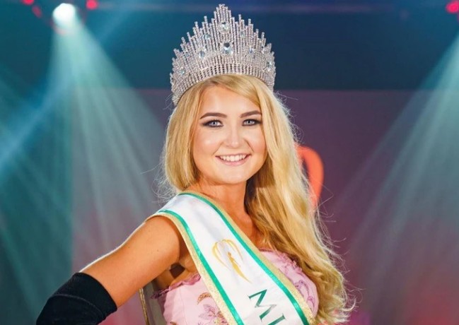 Tân Miss Earth Slovenia 2021 bị nhận xét kém sắc, thừa cân so với dàn Á hậu
