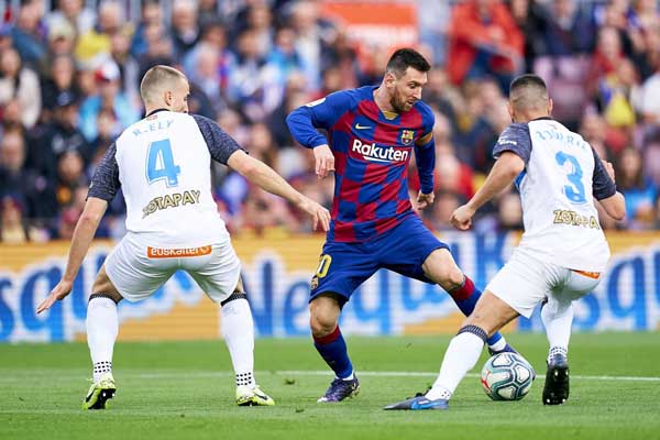 Nhận định Soi Kèo Barcelona vs Alaves: Thay tướng khó đổi vận