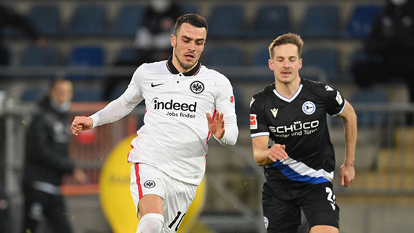 Nhận định Soi Kèo Frankfurt vs Bielefeld: Không còn đường lui