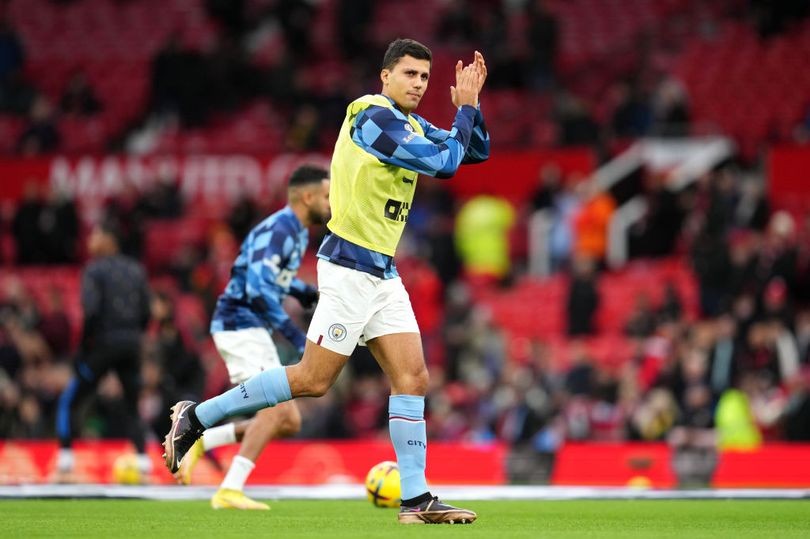 Chuyển nhượng cầu thủ Ngoại hạng Anh ngày 7/2