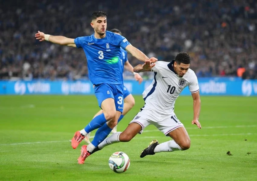 Đội tuyển Anh thắng tưng bừng, Argentina thua ngược