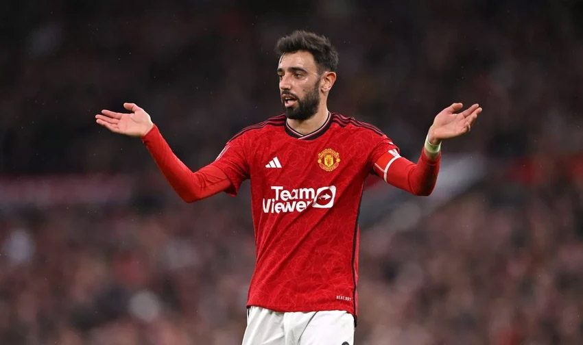 Bruno Fernandes lên tiếng sau khi bị MU đưa vào danh sách chuyển nhượng