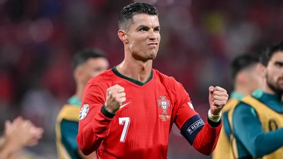 Euro 2024: Chờ Ronaldo giải hạn sút phạt