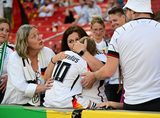 Thư từ Đức: Euro thế là hết!