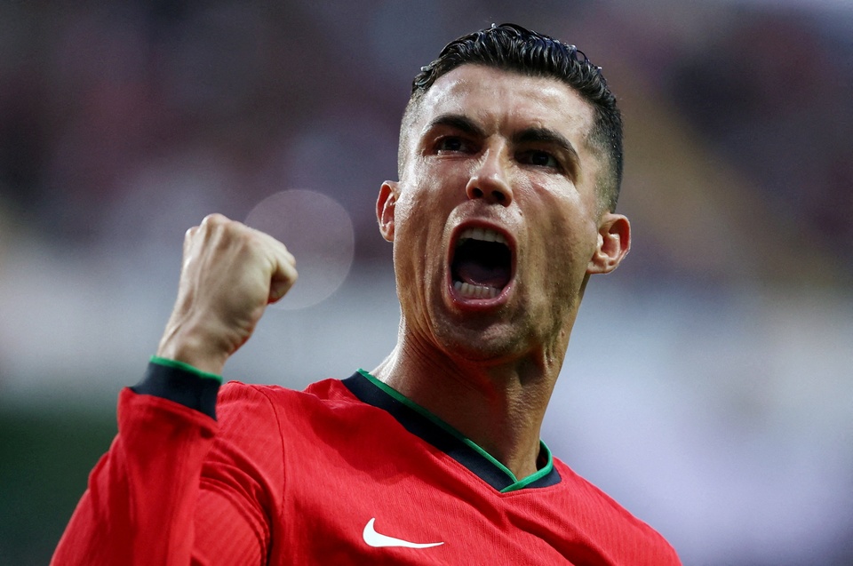 Ronaldo không chấp nhận hồi kết