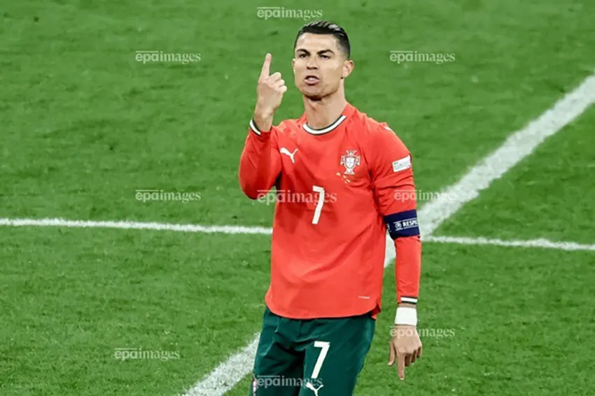 Ronaldo thể hiện đúng bản chất trong cuộc cãi vã dữ dội