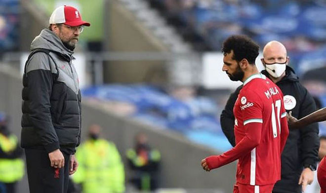 Liverpool 3 lần ôm hận vì VAR: Salah bực tức với HLV Jurgen Klopp vì sao?