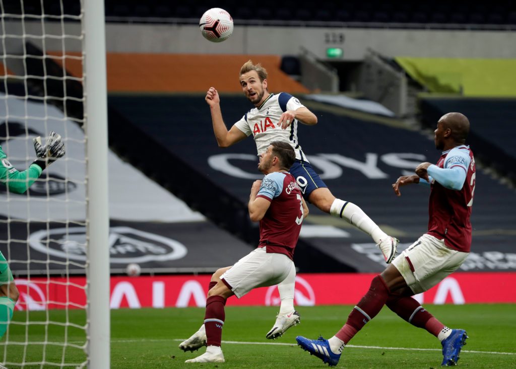 Nhận định Soi Kèo West Ham vs Aston Villa, 3h00 ngày 1/12: Sức nặng của búa tạ