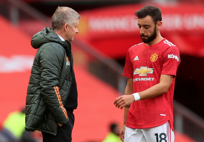 Chuyển nhượng gây sốc: Real Madrid và Barcelona tranh nhau đưa Bruno Fernandes đến La Liga